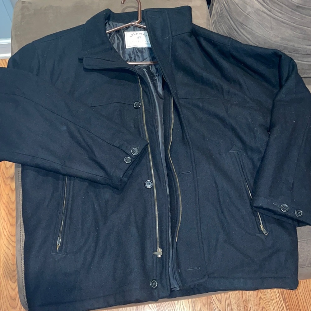 Men’s vintage black coat